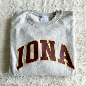 Iona University Crewneck Sweatshirt Mens Large Gray Champion Reverse Weave READ
